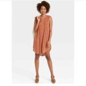 Knox Rose Coral / Salmon Smocked Flowy Sleeveless Dress Size Small